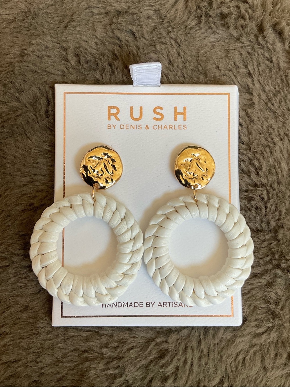 NWT Rush by Denis & Charles White Leatherette Drop Earrings